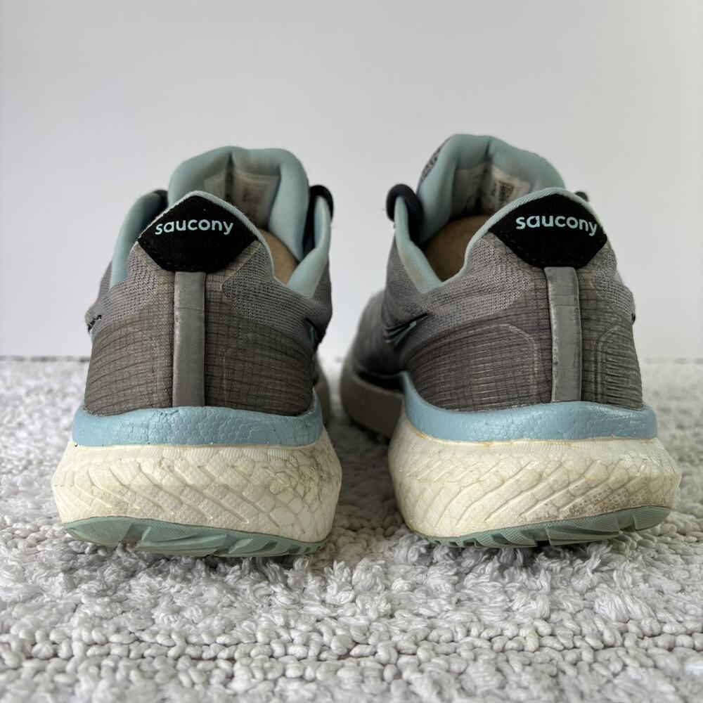 Saucony Womens Triumph 19 S10678-20 Gray Running Shoes Sneakers Size 9 - Picture 2 of 12
